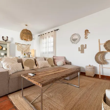 بيت للعطل Home2book Lanzarote Sunset & Jacuzzi House *