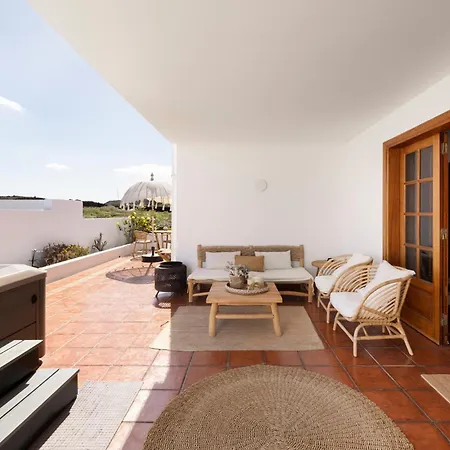 بيت للعطل Home2book Lanzarote Sunset & Jacuzzi House