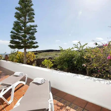 Home2book Lanzarote Sunset & Jacuzzi House بيت للعطل تشاركو ديل بالو
